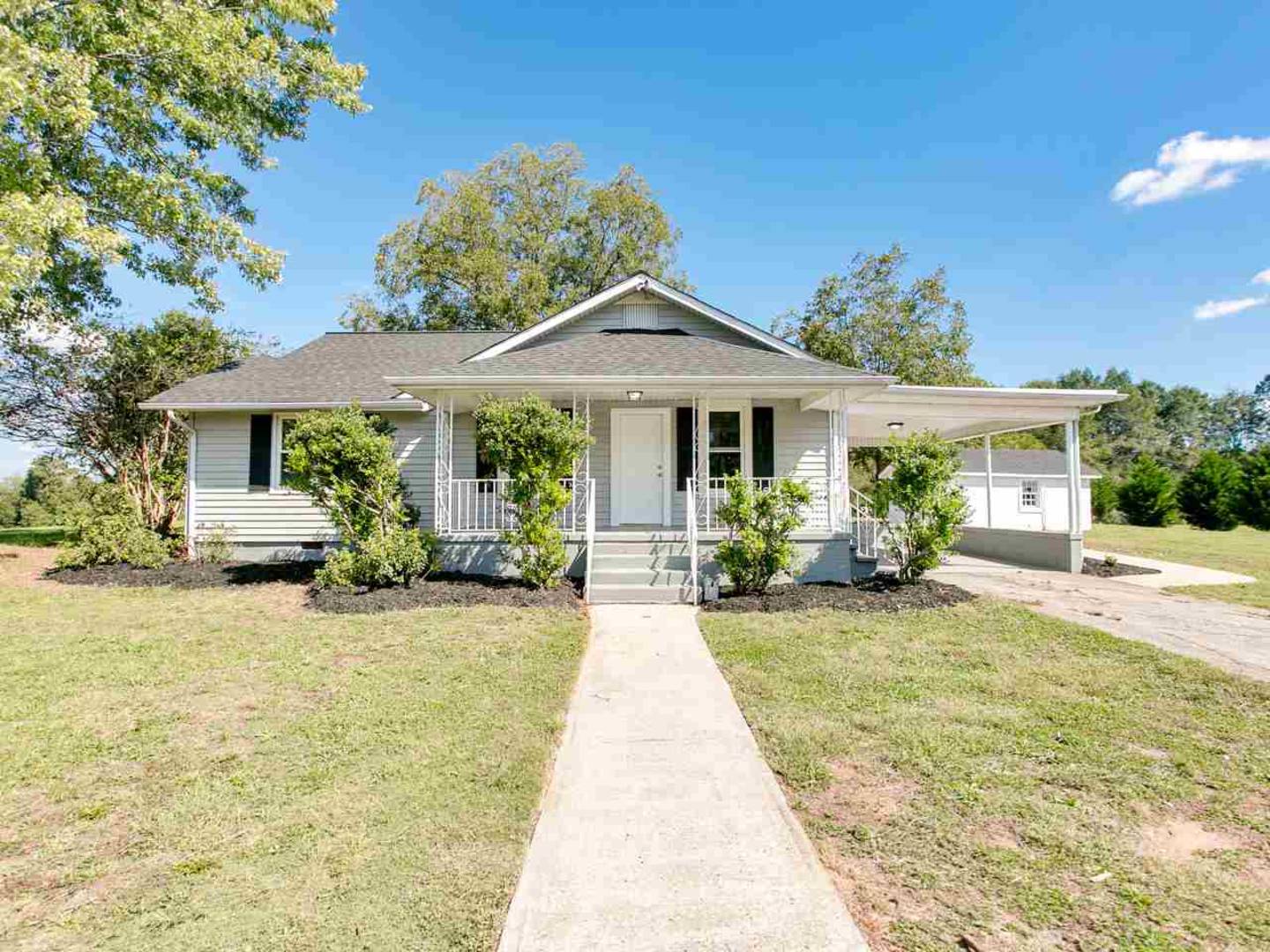 Brivity 854 S. Green River Road Gaffney, SC 29340 Virtual Tour