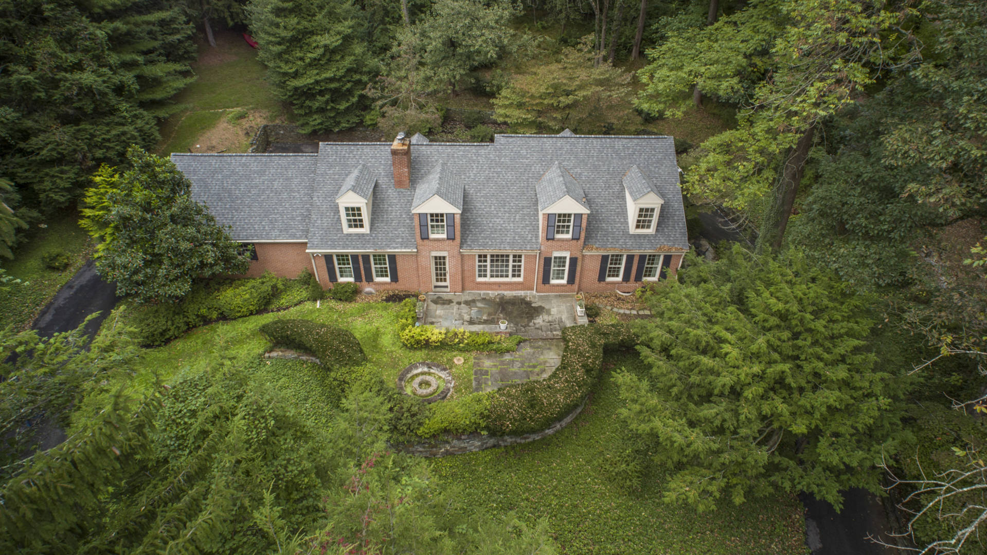 415 Dove Lake Road Gladwyne, PA 19035