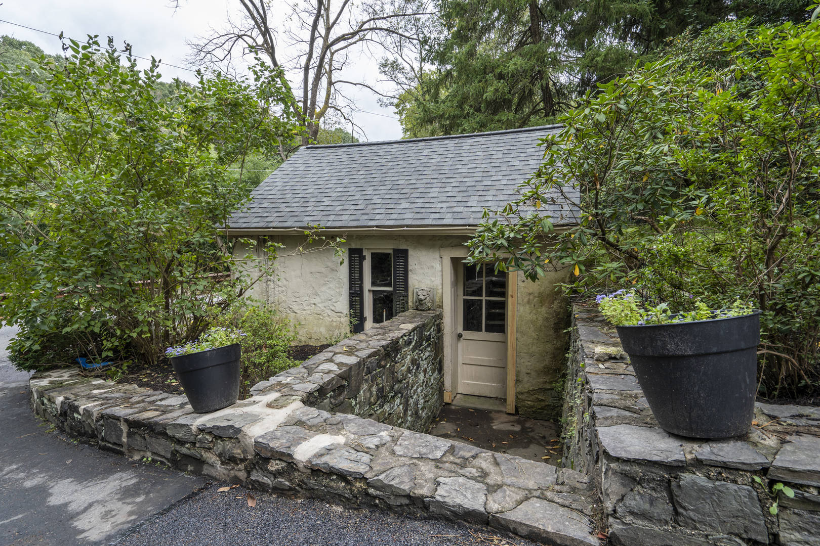 415 Dove Lake Road Gladwyne, PA 19035