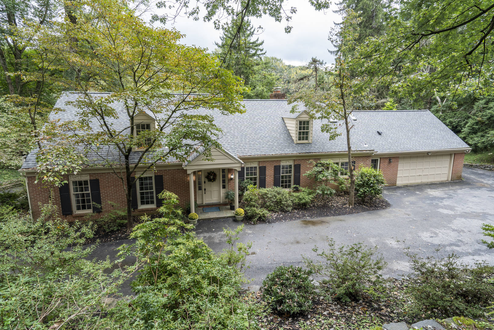 415 Dove Lake Road Gladwyne, PA 19035
