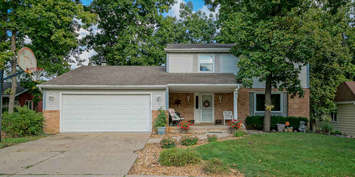 Brivity 6308 N Talisman Terrace Peoria, IL 61615