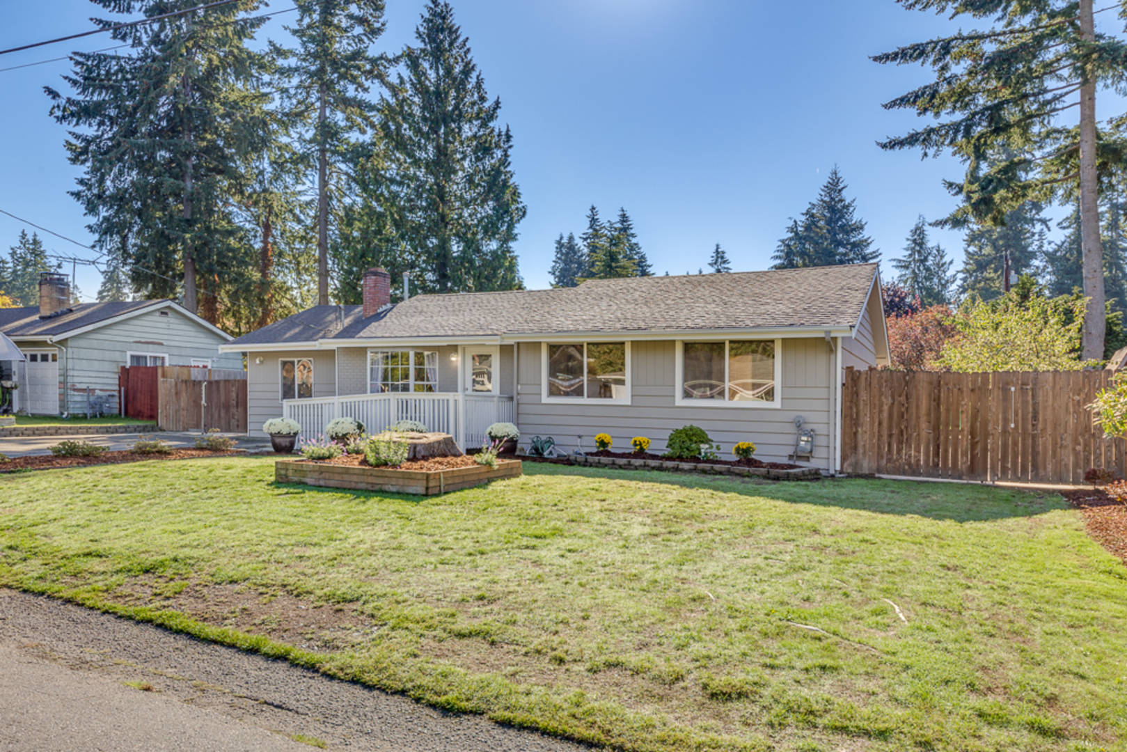    5906 178th St SW Lynnwood, WA 98037