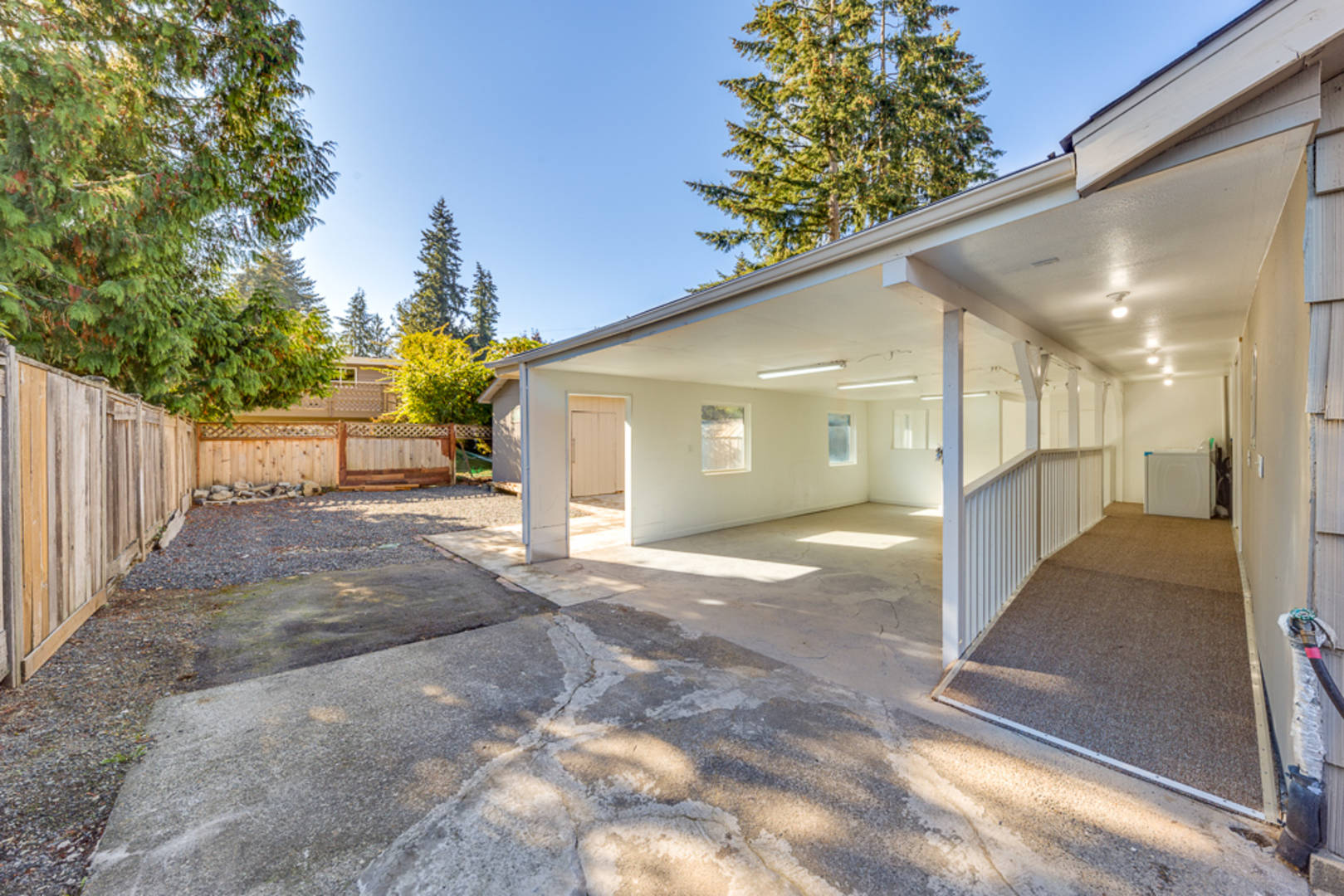    5906 178th St SW Lynnwood, WA 98037