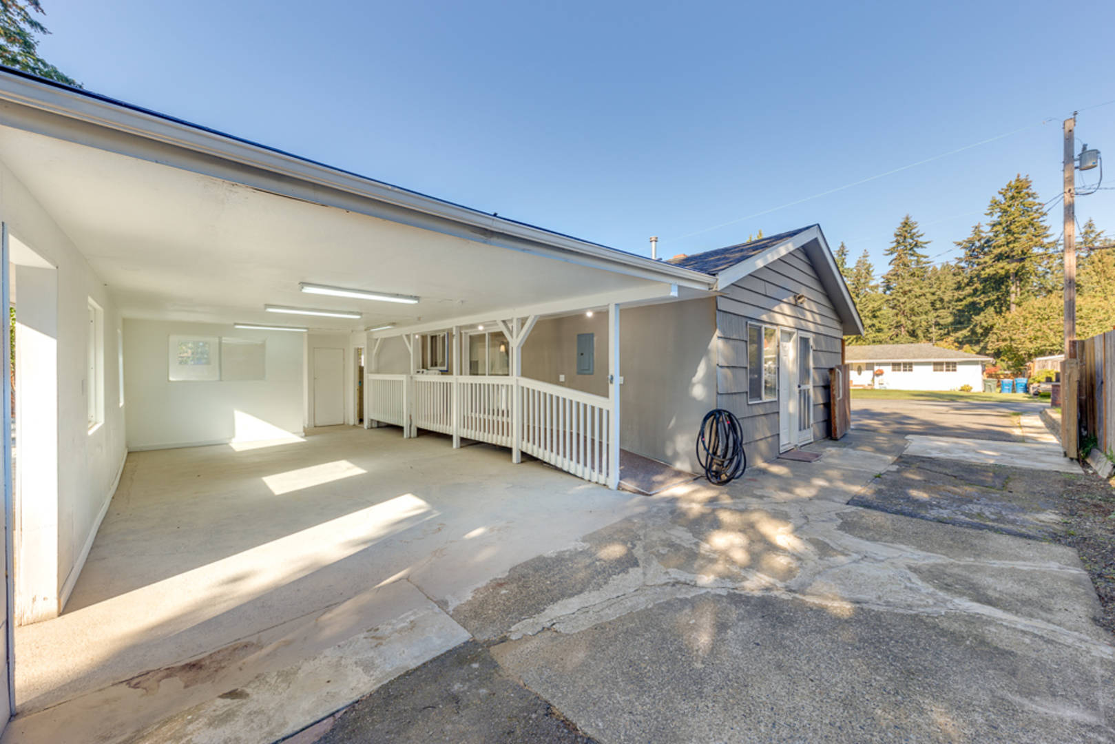    5906 178th St SW Lynnwood, WA 98037