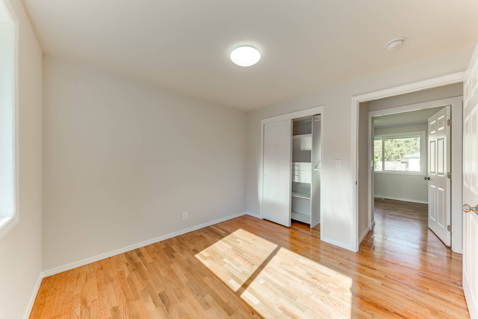    5906 178th St SW Lynnwood, WA 98037