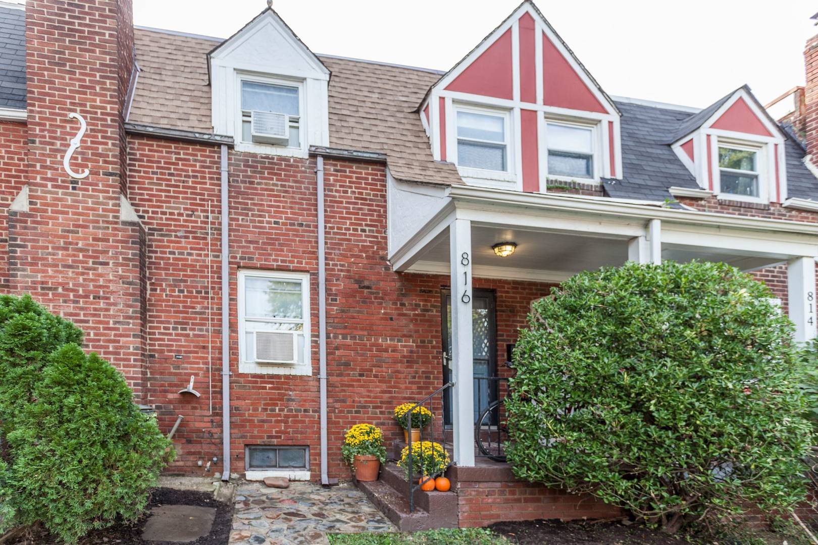 816 S Orme St Arlington, VA 22204