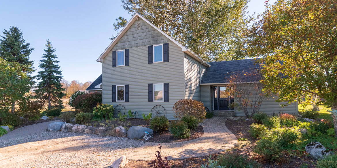 Brivity 2615 Gregory Rd, Brutus, MI Brutus, MI 49716