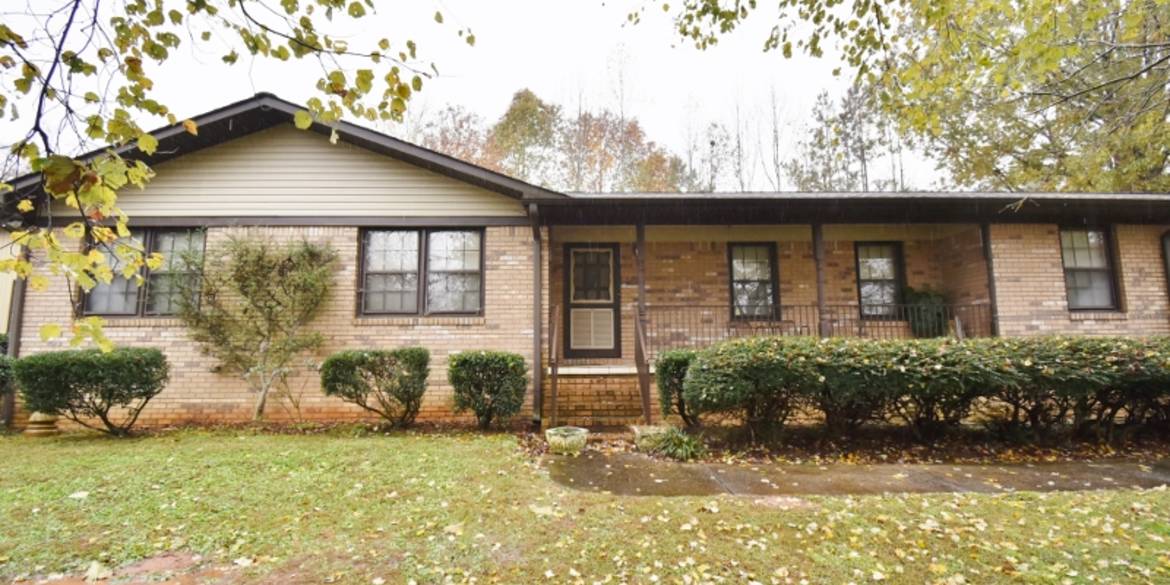 Brivity 914 Camp Creek Road Cornelia, GA 30531