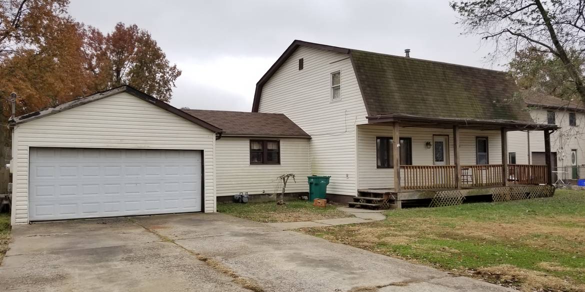 Brivity 4912 Carl St Granite City, IL 62040