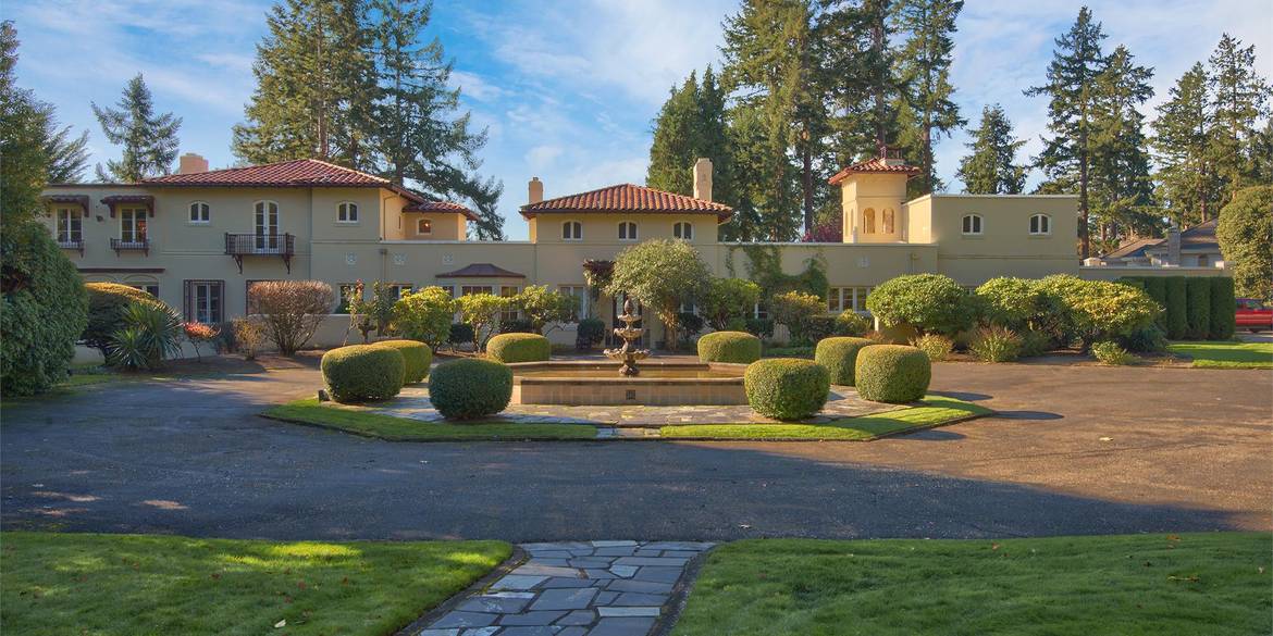 Brivity 12718 Gravelly Lake Drive SW Lakewood, WA 98499