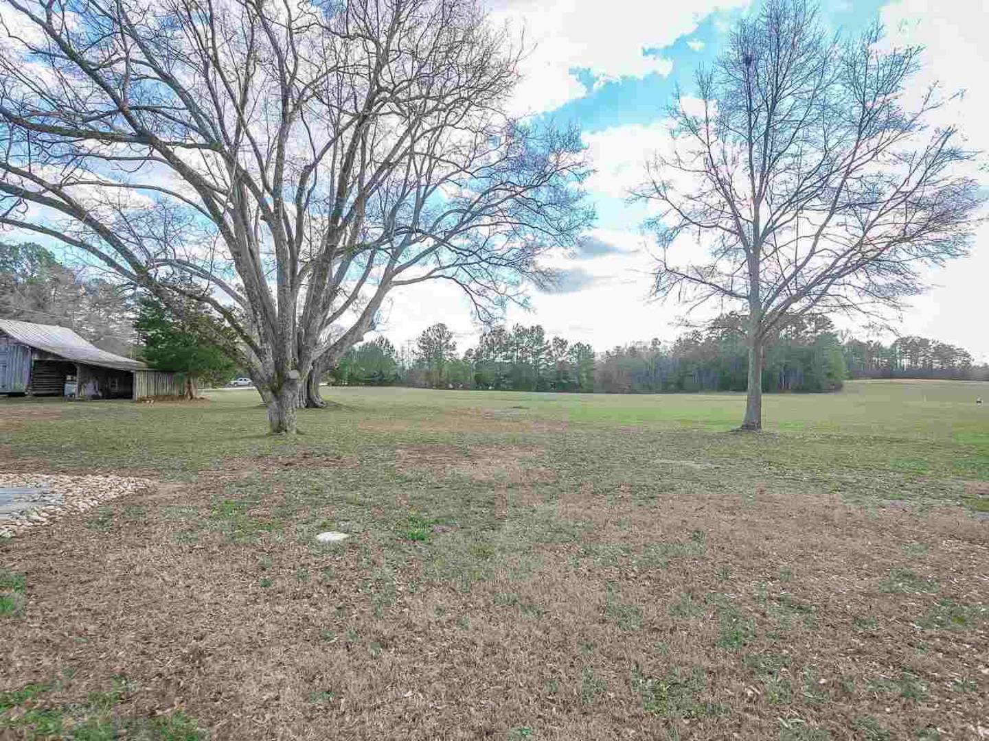 Brivity 312 Casey Road Woodruff, SC 29388 Virtual Tour