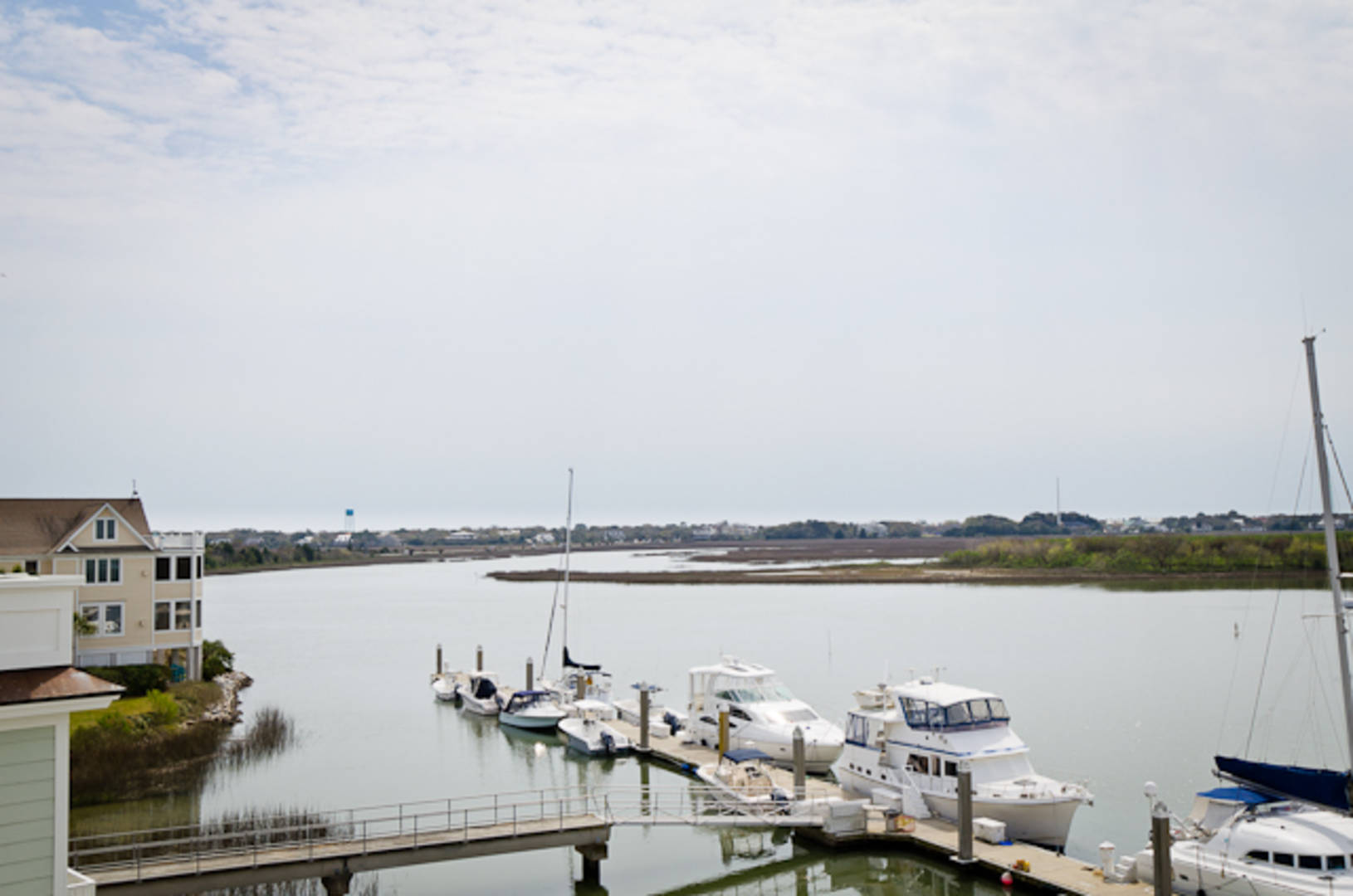 Brivity 1658 B Marsh harbor Mount Pleasant, SC 29464 Virtual Tour