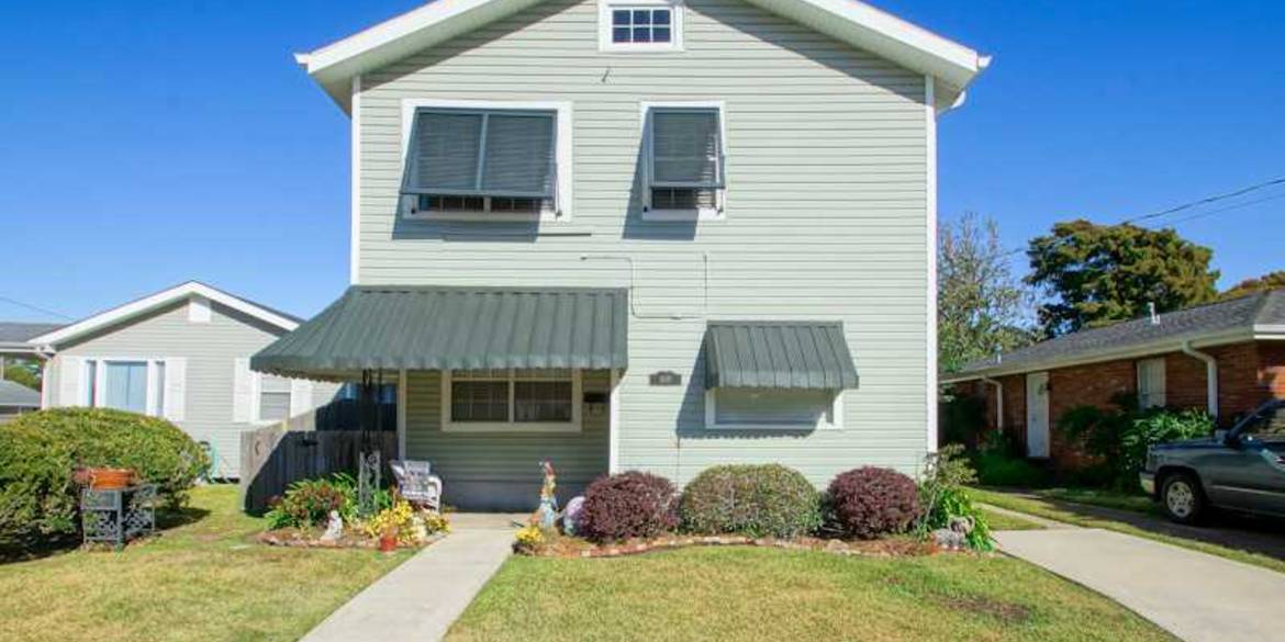 Brivity 3635 Bore St. Metairie, LA 70001