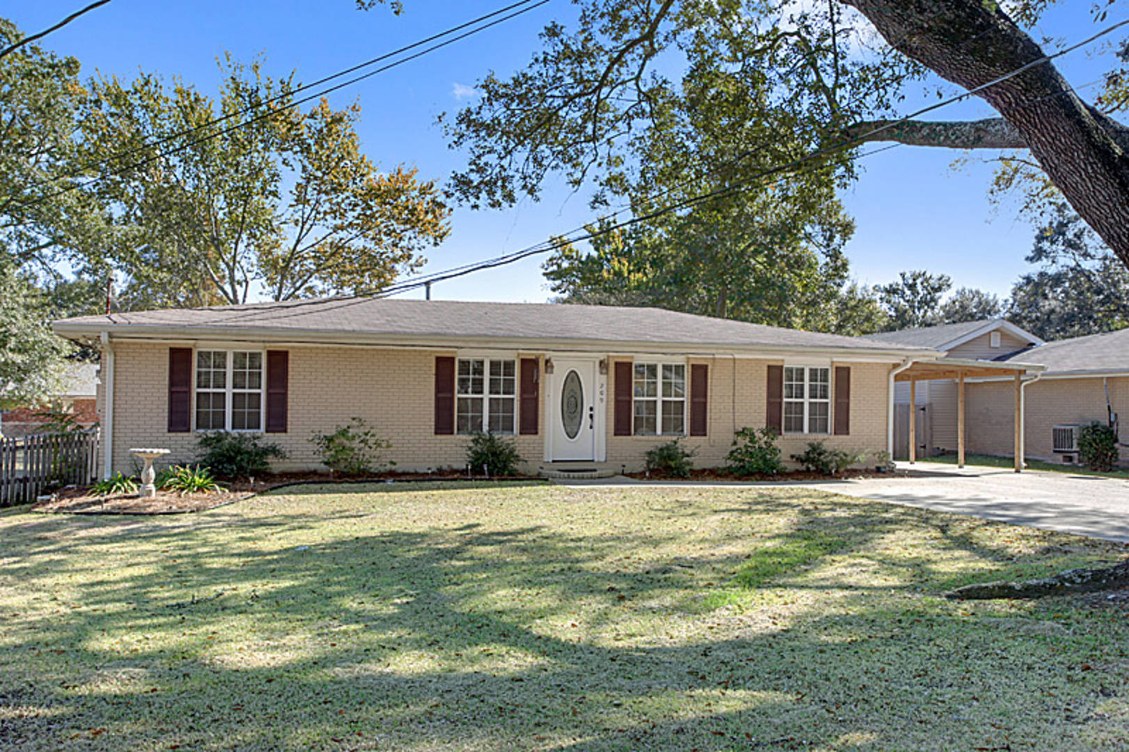 Brivity 209 Mimosa Avenue Luling, LA 70070 Virtual Tour