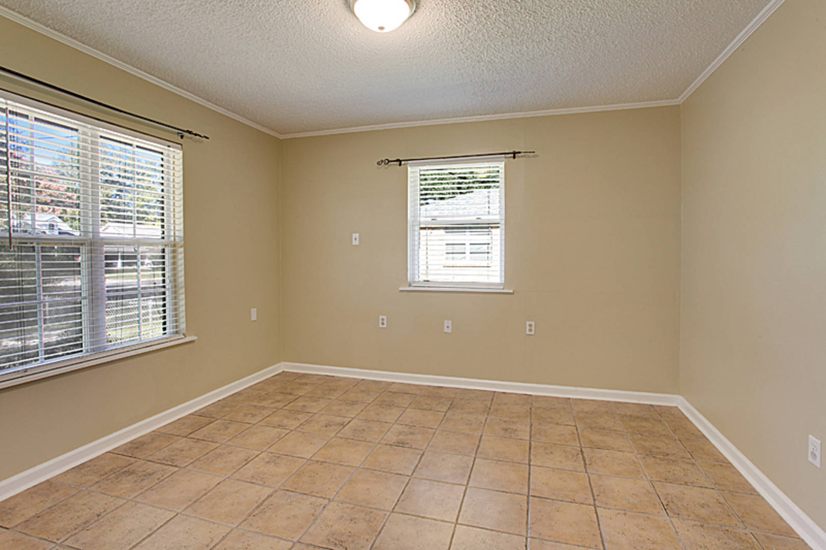 Brivity 209 Mimosa Avenue Luling, LA 70070 Virtual Tour