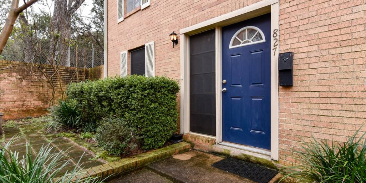 Brivity 827 E Oltorf Austin, TX 78704