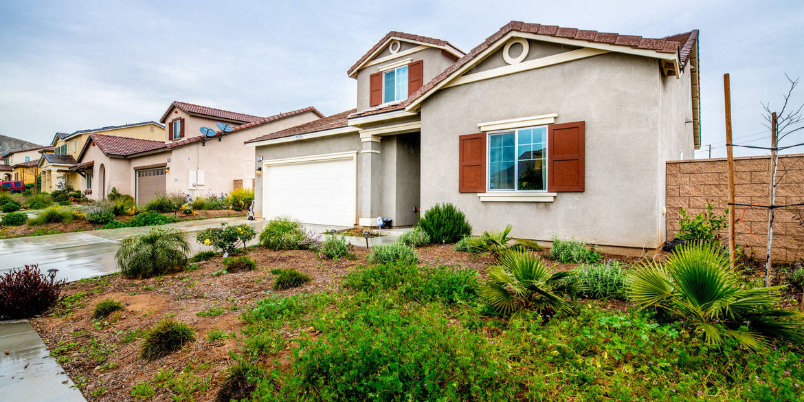 Brivity 6853 Sunsight Way Jurupa Valley, CA 92509