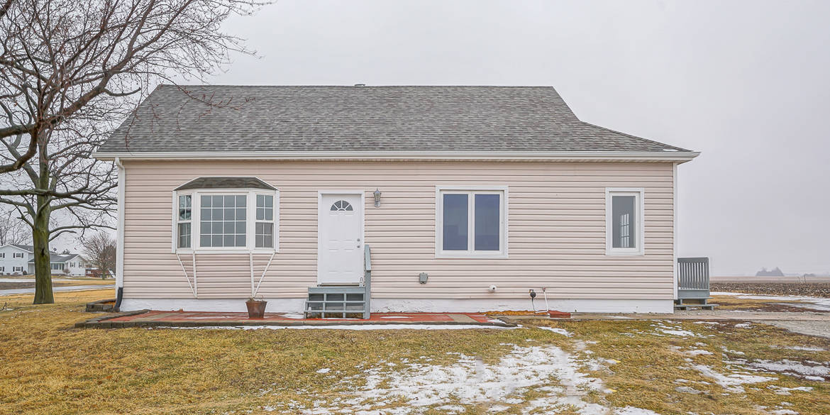 Brivity 1819 County Road 1150N Roanoke, IL 61561