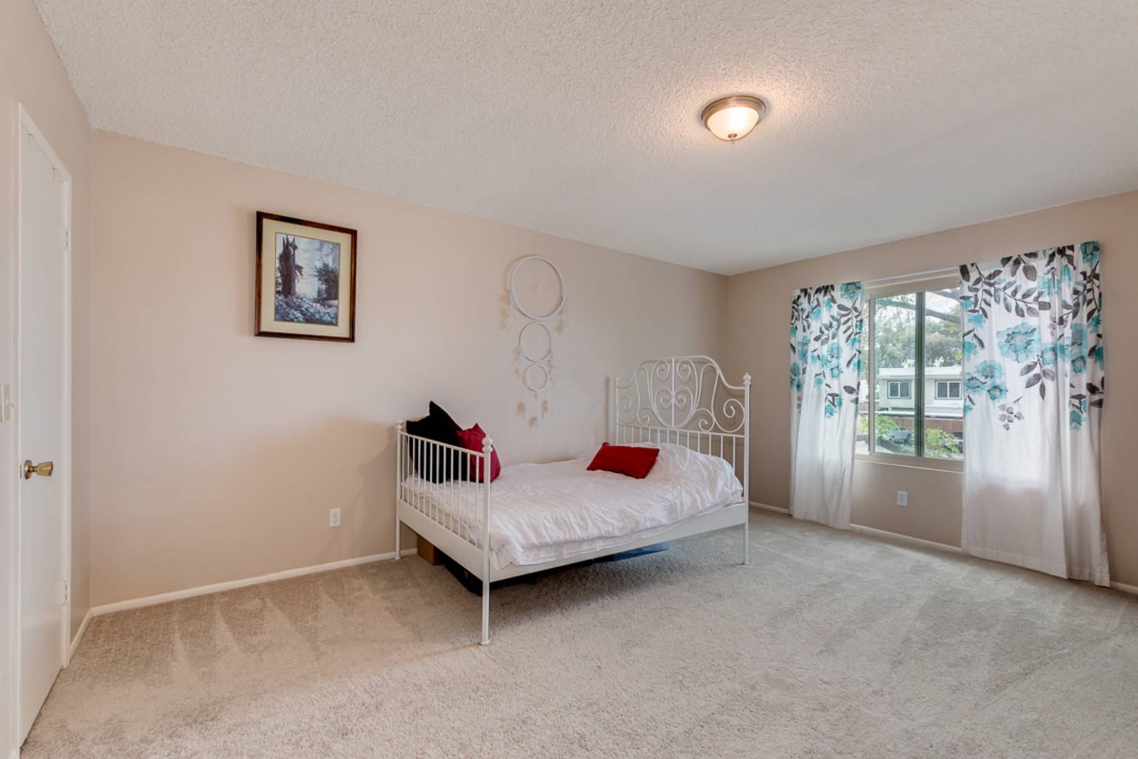 6026 W Townley Ave Glendale, AZ 85302
