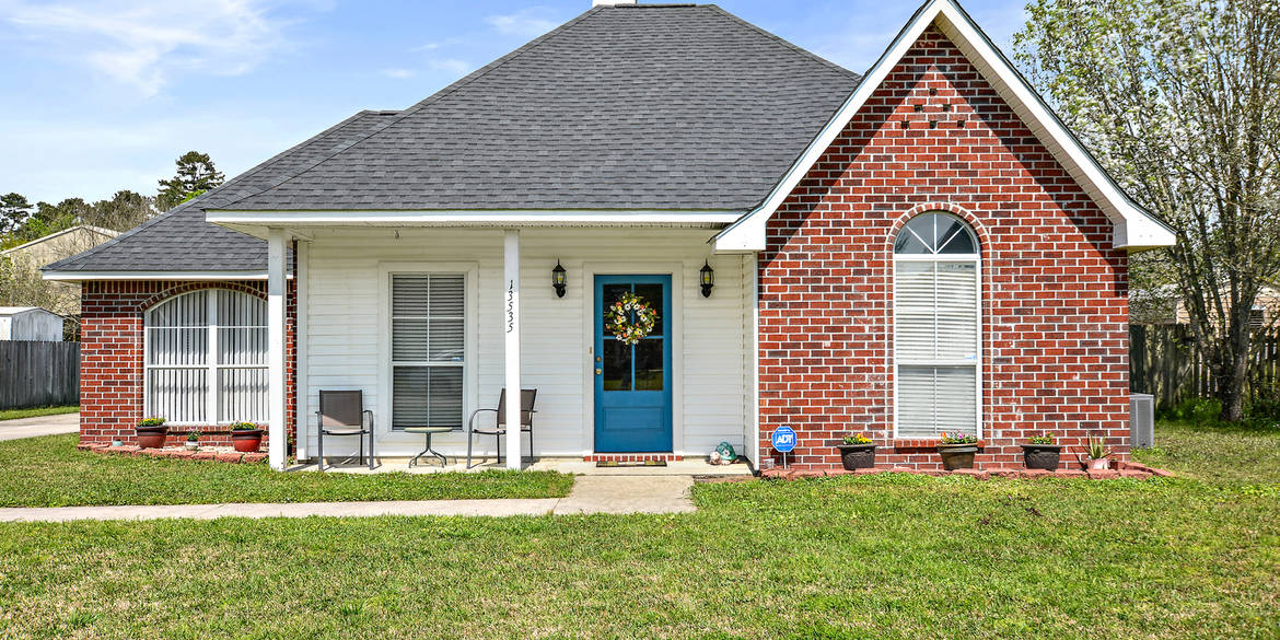 Brivity 13535 Prairie Lane Walker, LA 70785