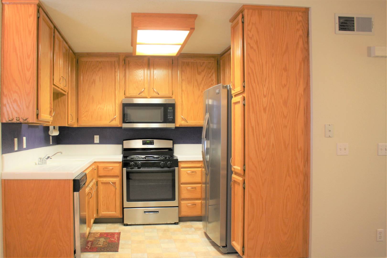 7331 Stratford Place #606 Sacramento, CA 95842