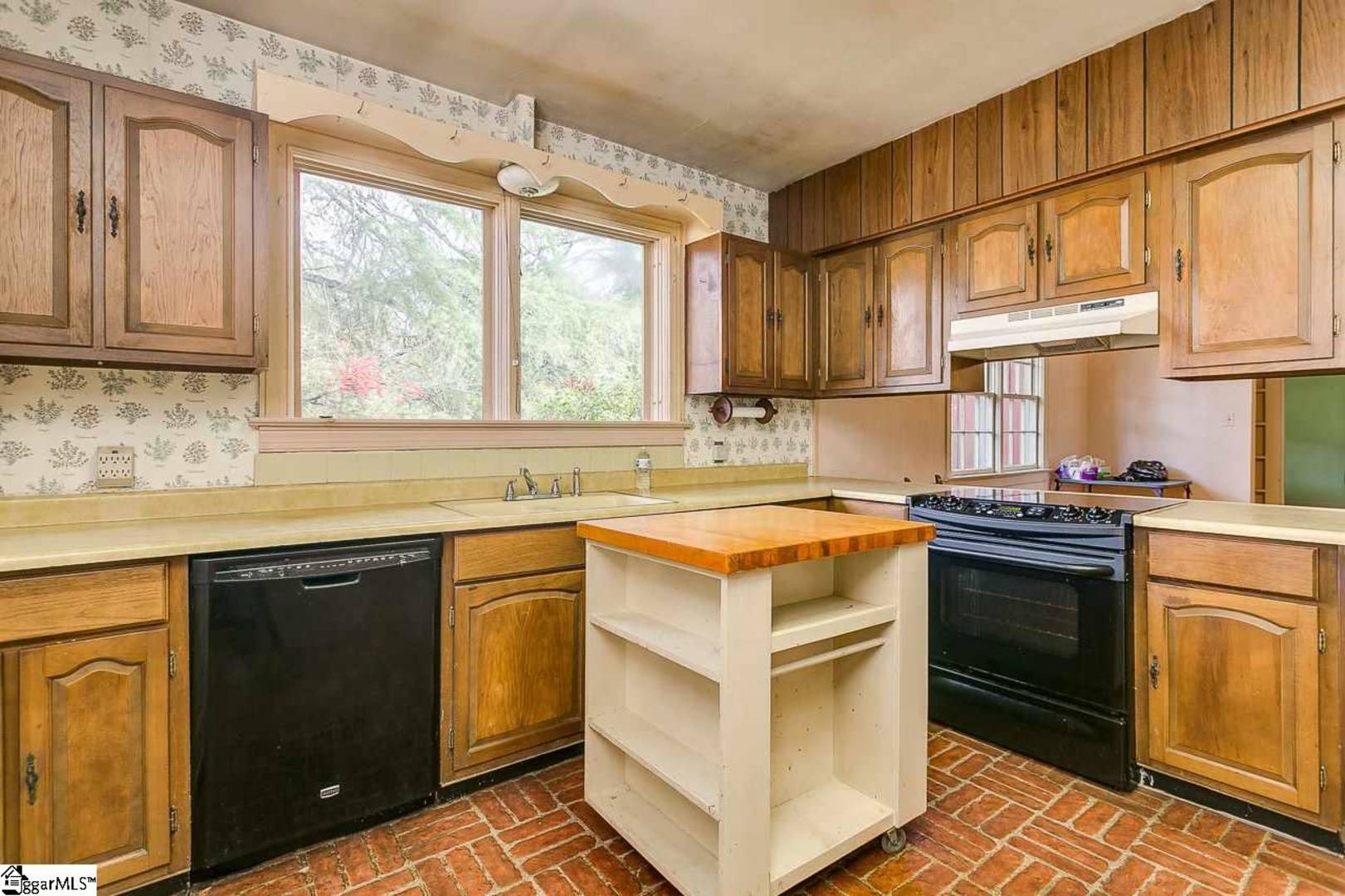 6030 S Pine Street Pacolet, SC 29372