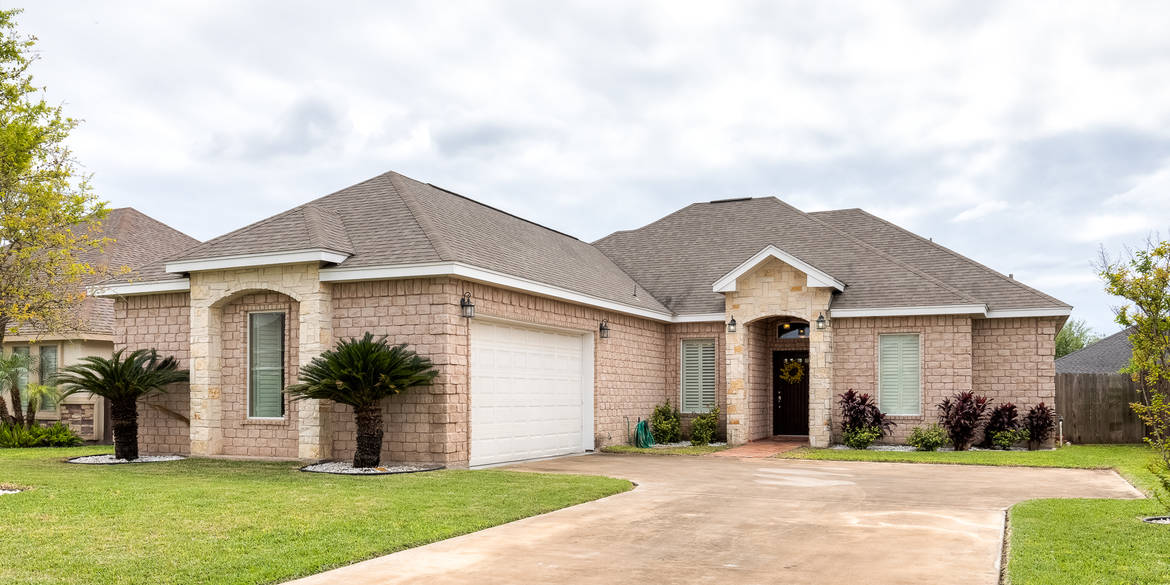 Brivity 4705 Zinnia Avenue Mcallen, TX 78504