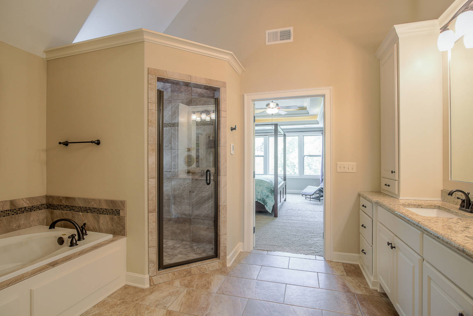 4602 Verona Drive Riverside, MO 64150