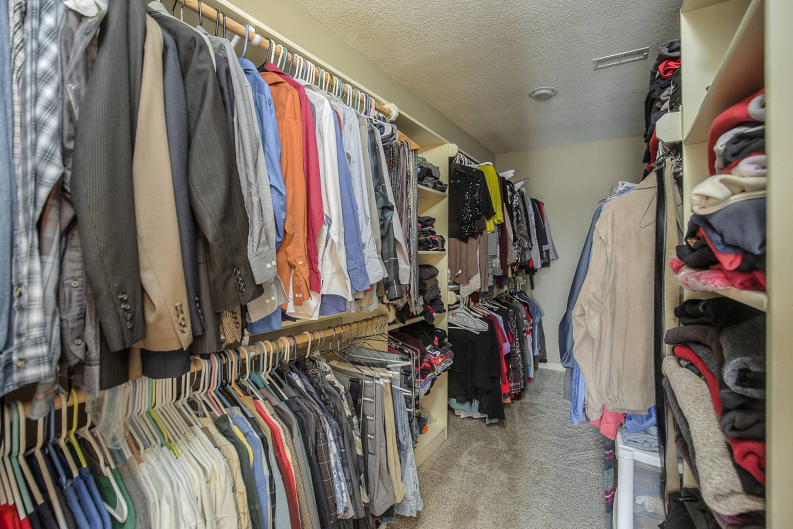 16181 South Locust Street Olathe, KS 66062