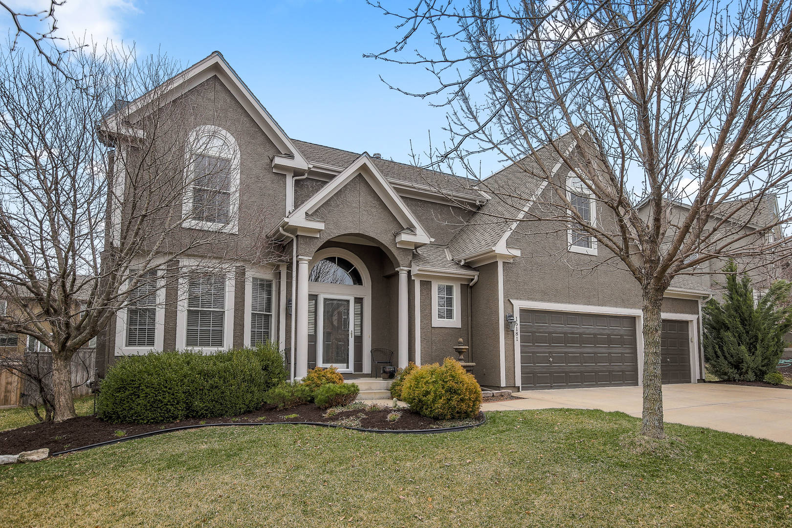 16181 South Locust Street Olathe, KS 66062
