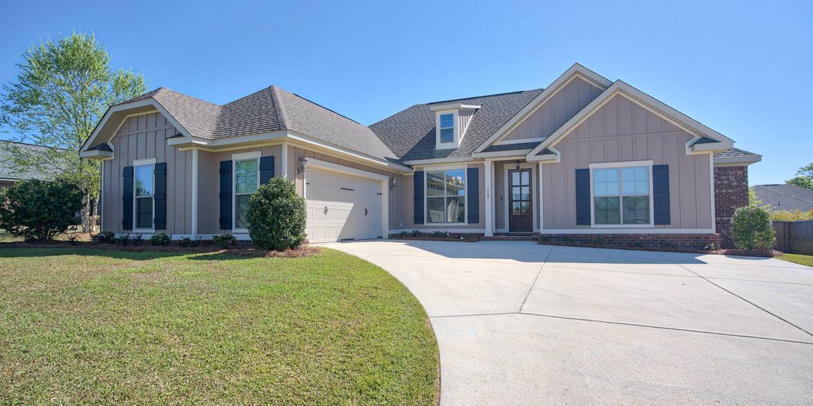 Brivity 115 Garrison Blvd Fairhope, AL 36532