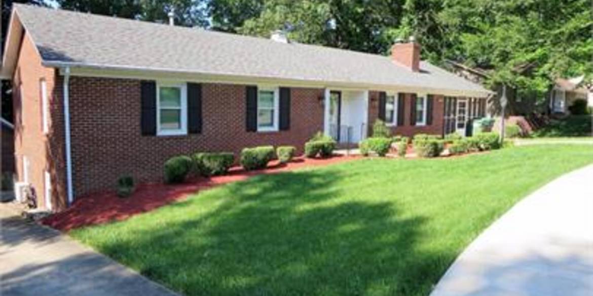 Brivity 842 Spring Valley Dr A1 Fredericksburg, VA 22405