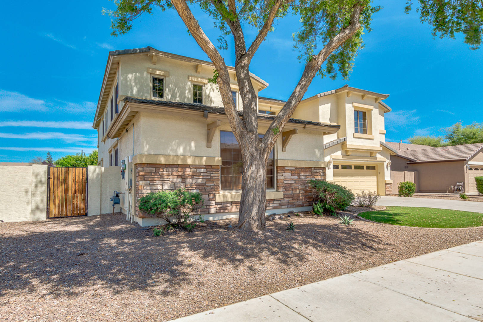 18510 E Oak Hill Lane Queen Creek, AZ 85142