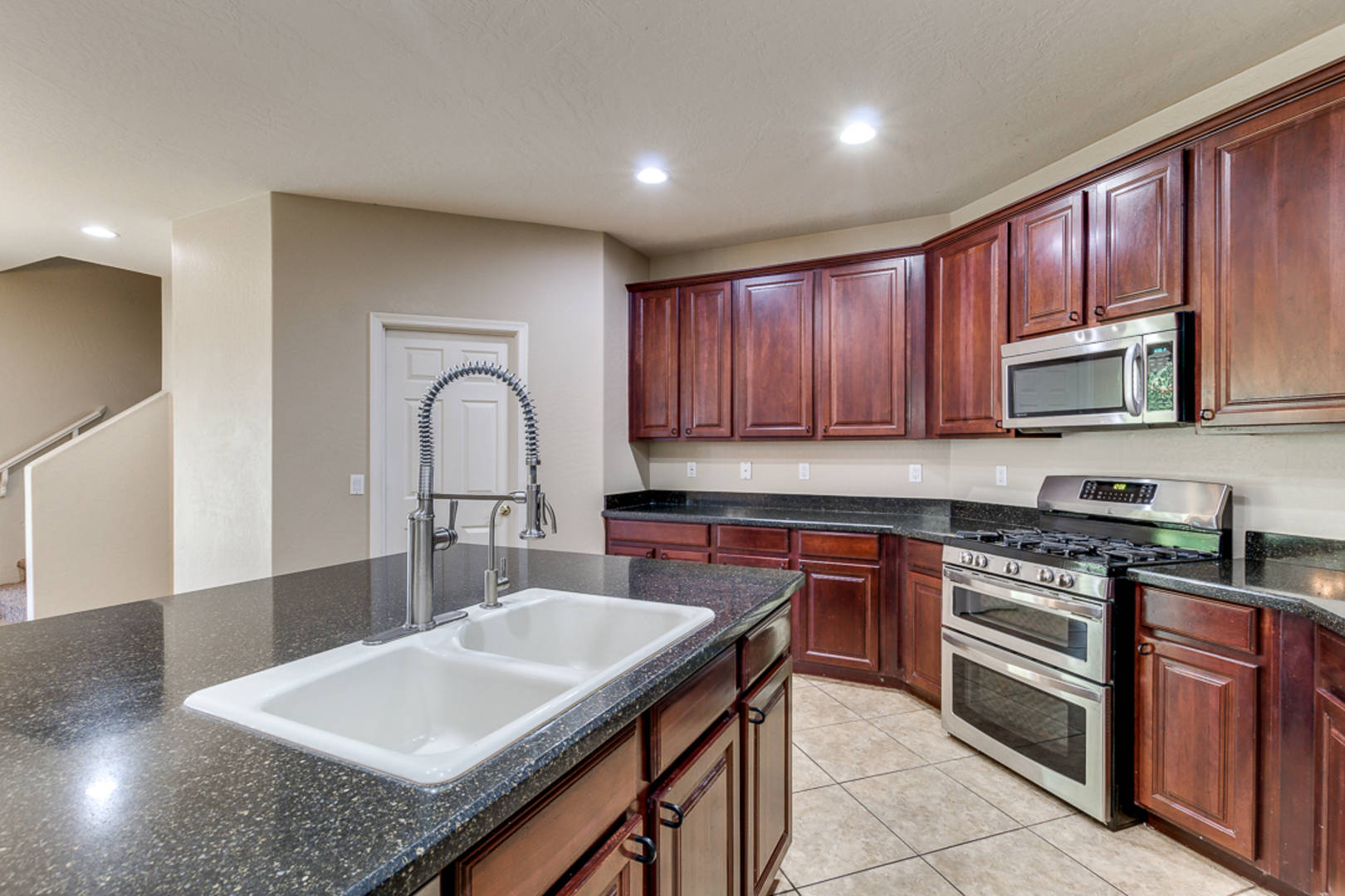 18510 E Oak Hill Lane Queen Creek, AZ 85142