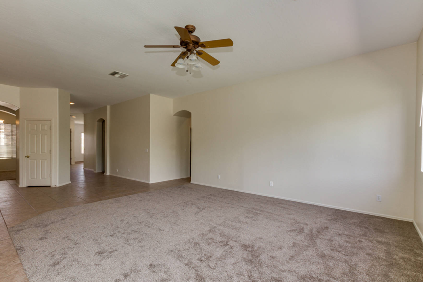 8664 E Halifax St Mesa, AZ 85207