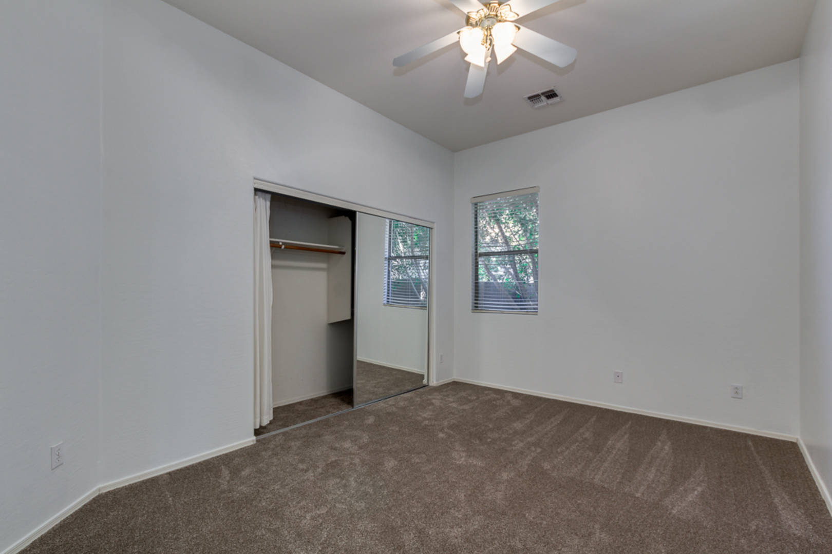8664 E Halifax St Mesa, AZ 85207