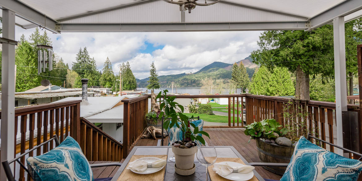 Brivity 316 W Lake Samish Dr 8 Bellingham, WA 98229