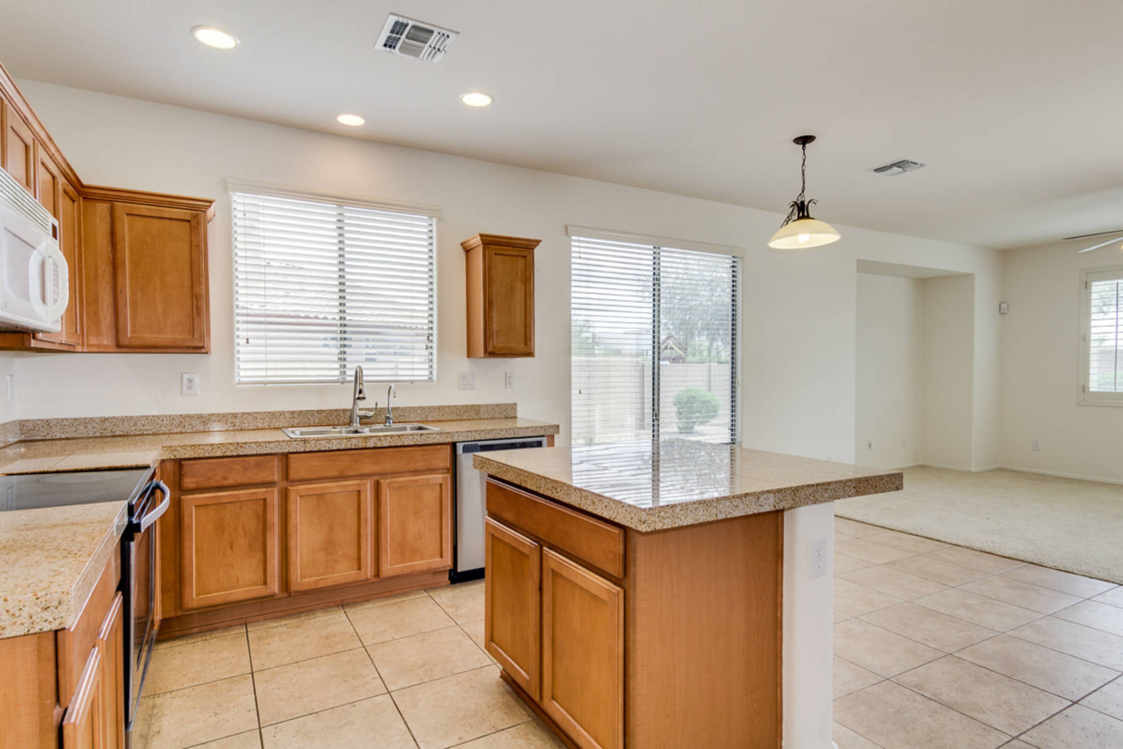 VACANT 3755 W Memorial Dr Phoenix, AZ 85086