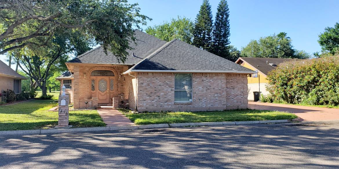 Brivity 1813 Meadow View Mission, TX 78572