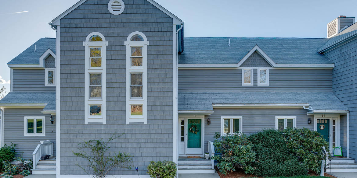 Brivity 10 Fairway Lane Blackstone, MA 01504