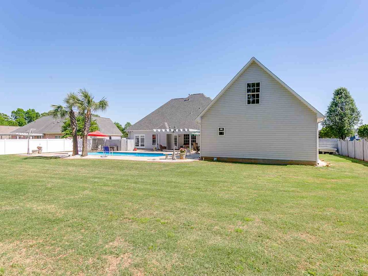 Brivity 448 Cobblestone Drive Inman, SC 29349 Virtual Tour