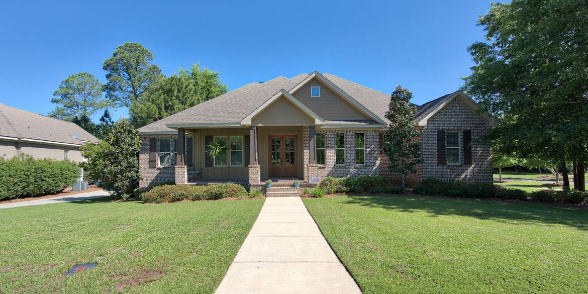 Brivity 237 Stone Creek Boulevard Fairhope, AL 36532