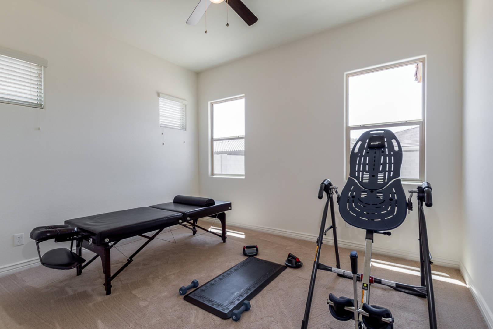 10275 W Fetlock Trl  Peoria, AZ 85383