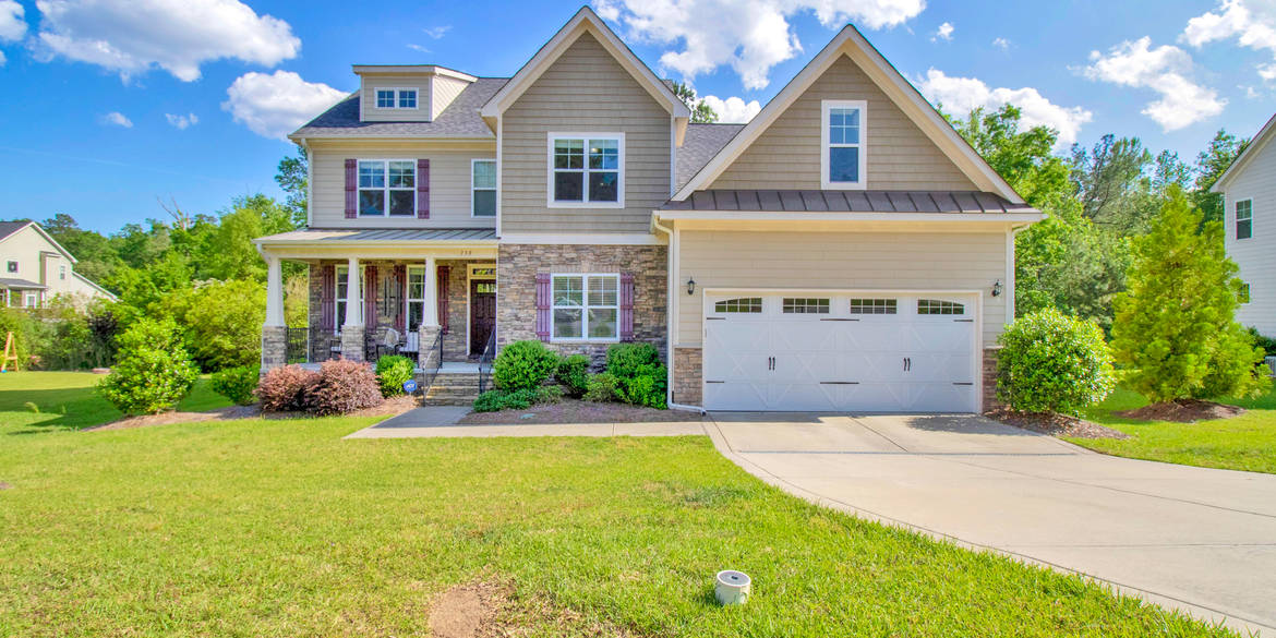Brivity 138 Valley Pines Circle Spring Lake, NC 28390