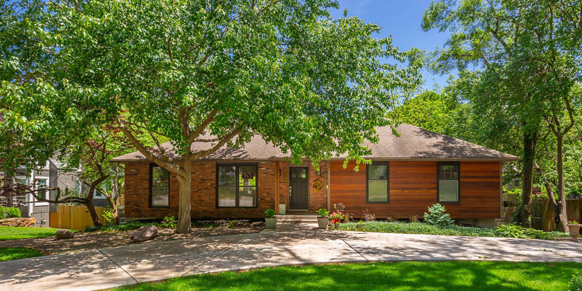 Brivity 7329 Belinder Ave Prairie Village, Kansas 66206