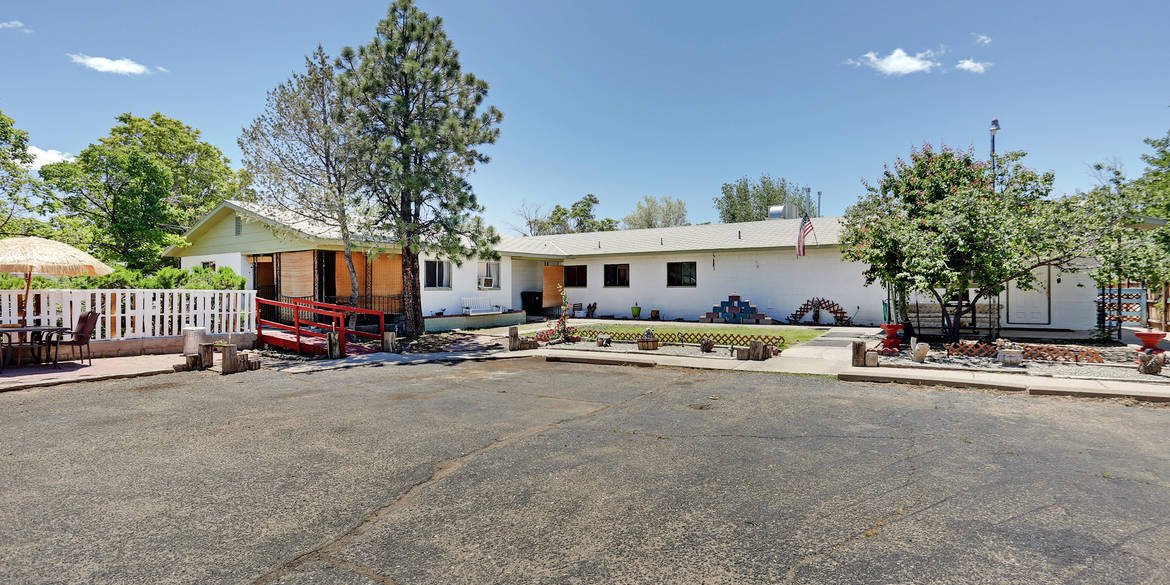 Brivity 1550 Airway Road Southwest Albuquerque, NM 87105