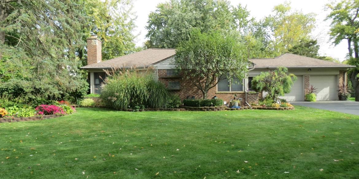 Brivity 68 N Clubview Ypsilanti, MI 48197