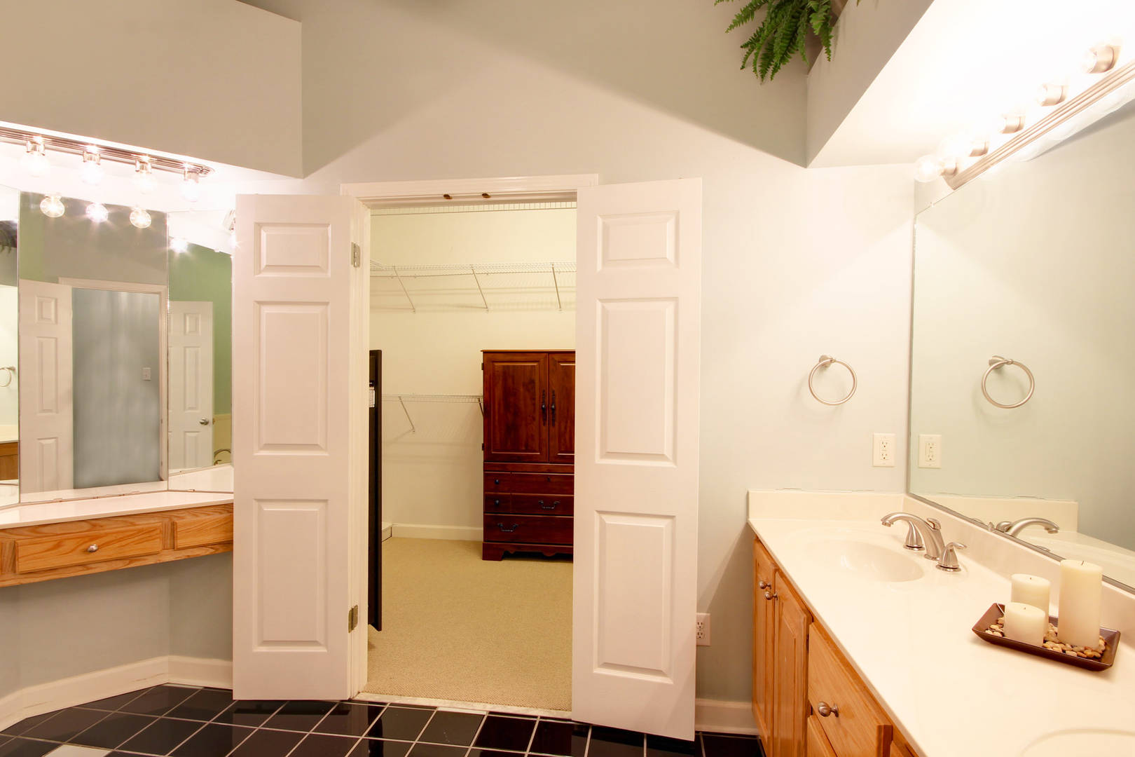 Brivity 2450 River Forest Drive Mobile, AL 36605 Virtual Tour