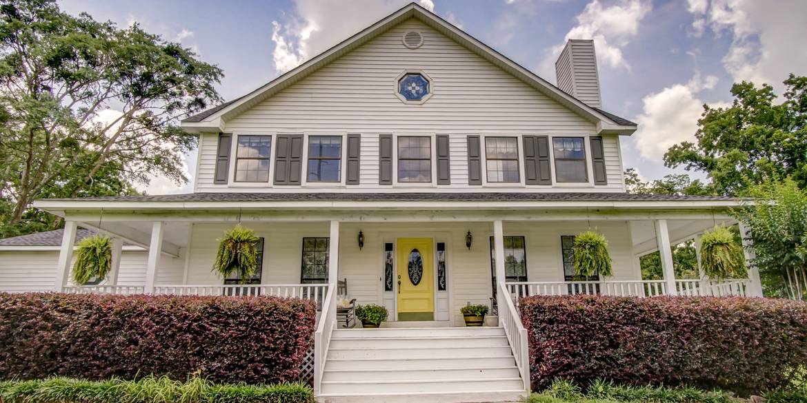 Brivity 20989 County Road 64 Robertsdale, AL 36567