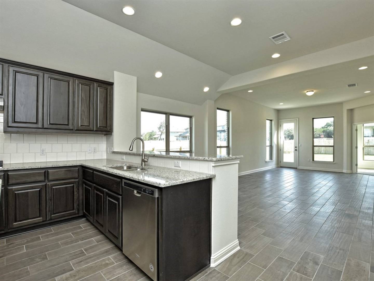 Brivity 13020 Cardinal Flower Drive Austin, TX 78739 Virtual Tour